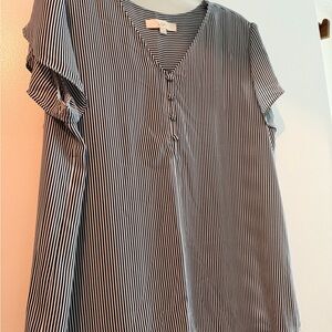 Like New LOFT  Navy & White Striped Short Sleeve Blouse